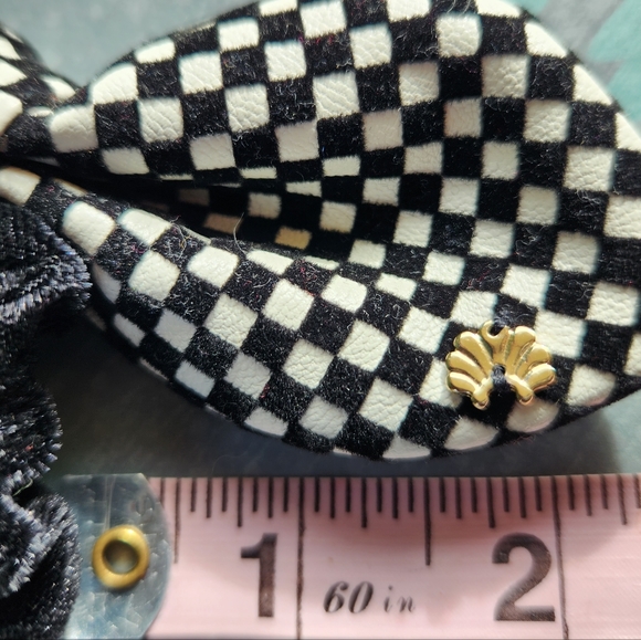 LELE SADOUGHI B & W Checked Velvet Rabbit Ears Hair Ponytail BLACK Scrunchie NEW - Picture 2 of 9